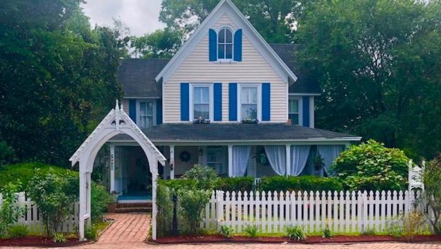 Princess Anne Book Lovers Inn 外观 照片